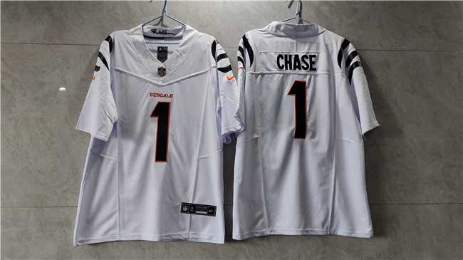 Mens Cincinnati Bengals #1 JaMarr Chase White 2023 F.U.S.E. Vapor Untouchable Limited Stitched Jersey->cincinnati bengals->NFL Jersey